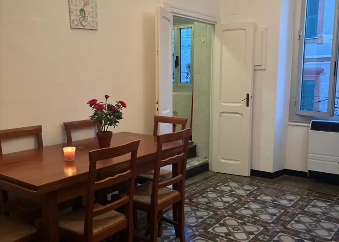 Rossi 38 Appartement Finale Ligure