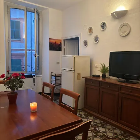 Rossi 38 Apartment
